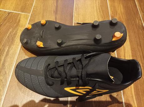 Kopačky umbro 44, 44