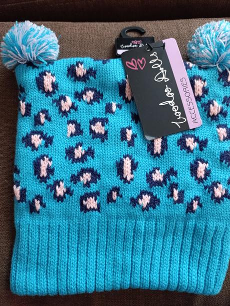 Dievčenská čiapka, 134