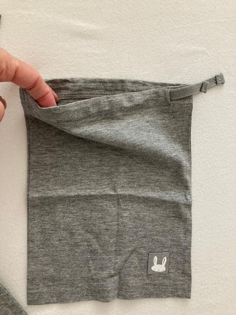 Predam nenoseny komplet leginy a tricka, zara,74