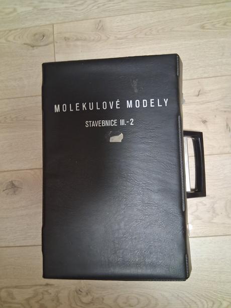 Chemické modely z čias československa, 