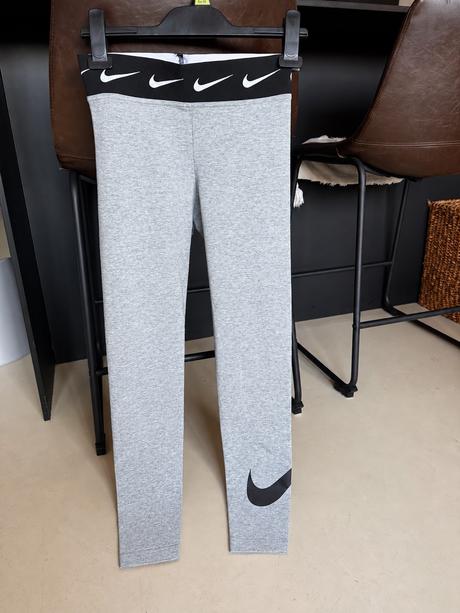 Nike legíny, nike,xs