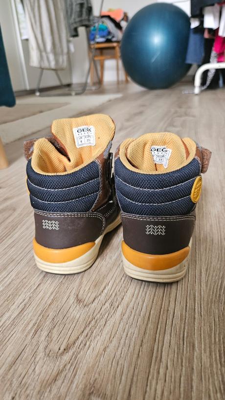 Topánky zimné, geox,23