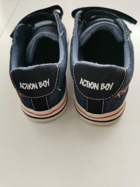 Topanky action boy, 30