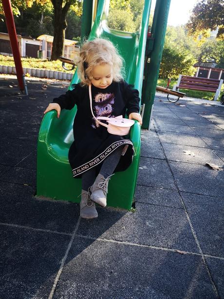 Topanocky  vel.24  celokožene, luxusna zn., 24