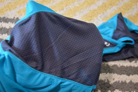 Tričko na bicykel kalenji, 158