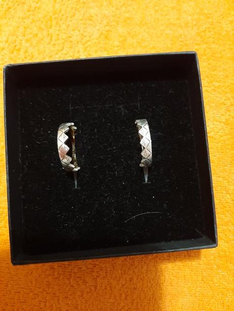 Prstene pandora, pandora