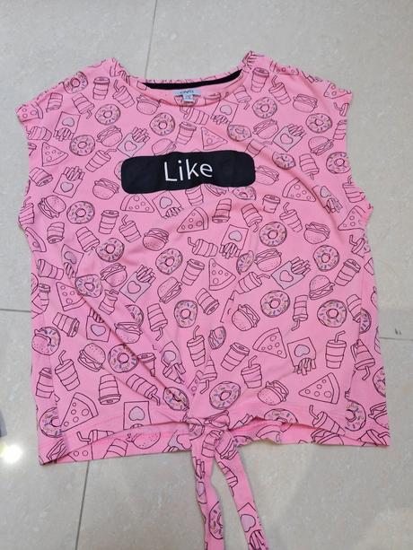 Dievčenské tricka, 152