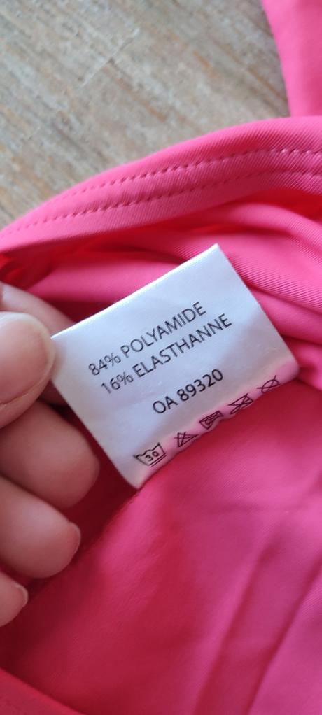 Gymnasticky dres, 164