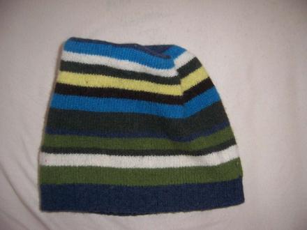 Pásikavá čiapka, levis,92