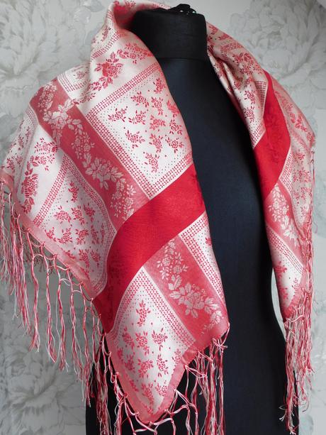 Austria look trachten hodvabna šatka ku kroju, l