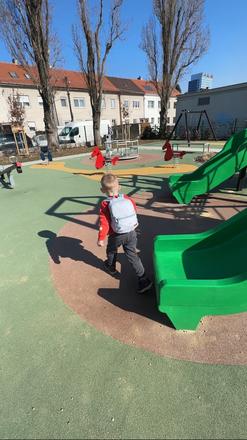 2voľné miesta v bratislave do minik.detí marec2026, 