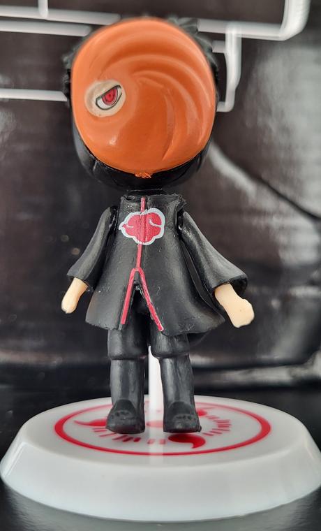 Plastová figúrka uchiha obito akatsuki z naruta, 