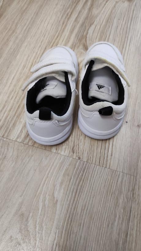 Tenisky adidas, adidas,24