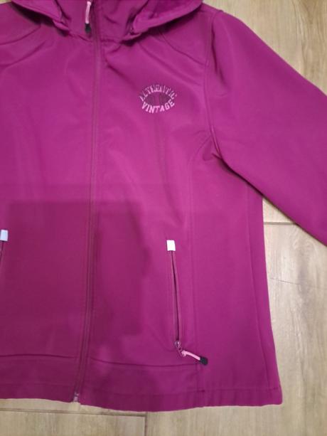 Dámska vetrovka, 44