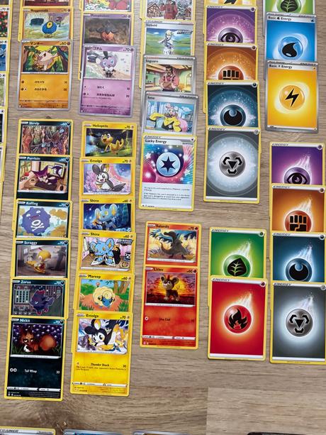 100 ks pokémon kariet originál - 3x ex karta,