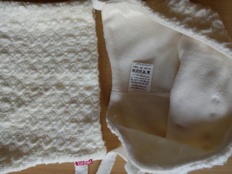 Čiapočka a nákrčník, broel