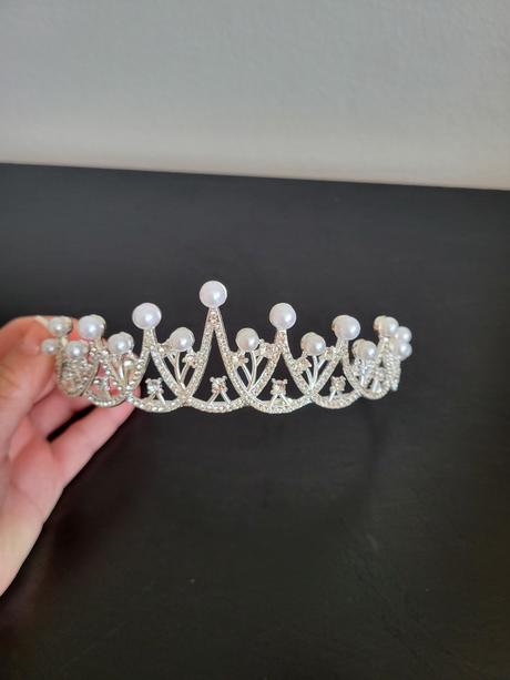 Šaty na 1. sv. prijímanie, 152