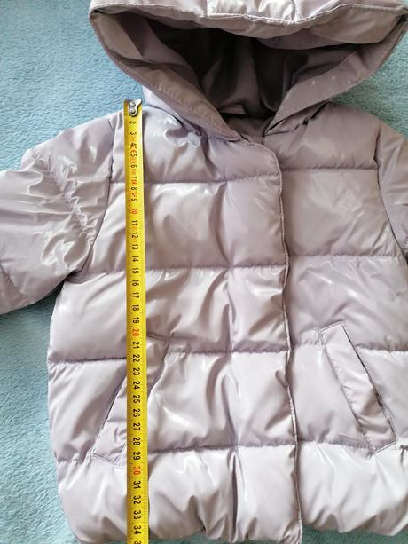 Fialkova bundička, reserved,80