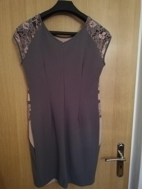 Príležitostné dámske šaty 44, 44