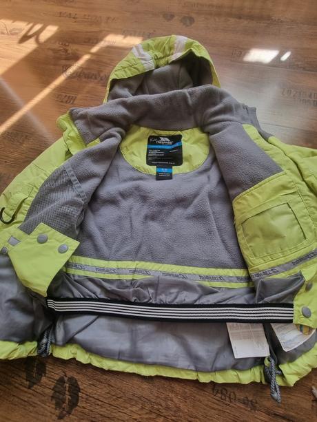 Lyžiarska bunda, 110