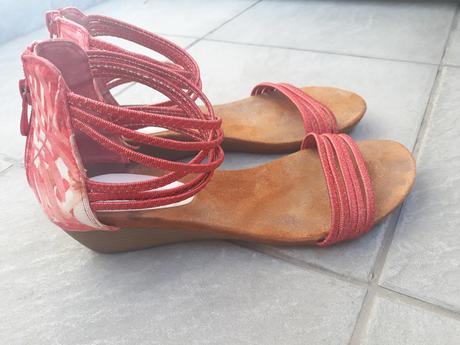 Cervene sandale, 37