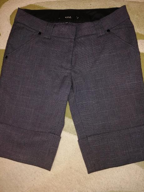 Dlhšie kraťasy, 34