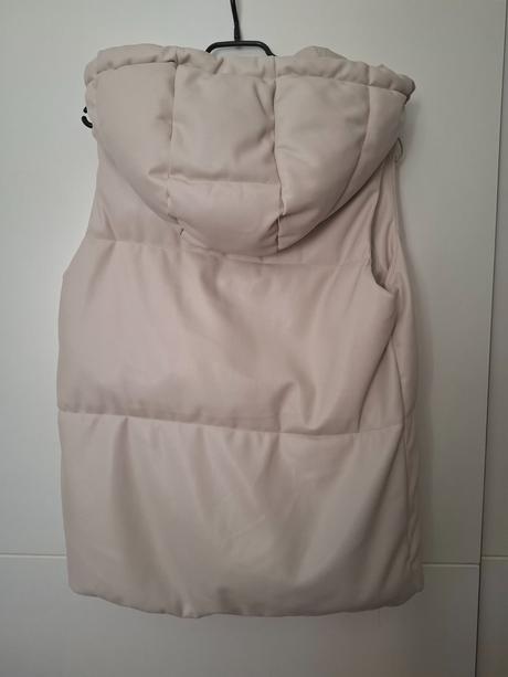 Koženková vesta stradivarius, stradivarius,xs