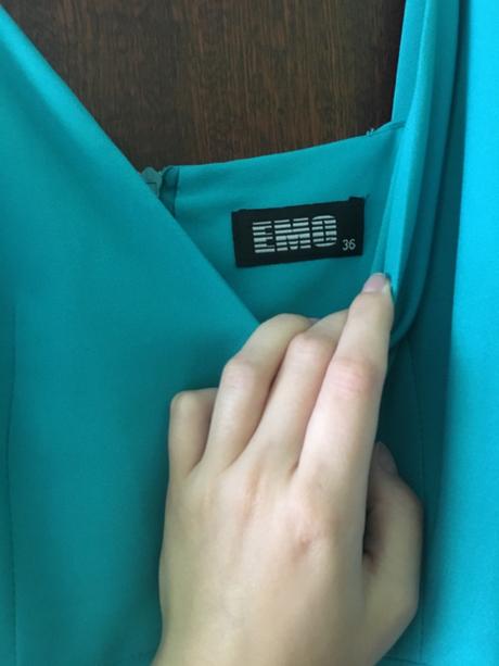 Spolocenske saty, 36