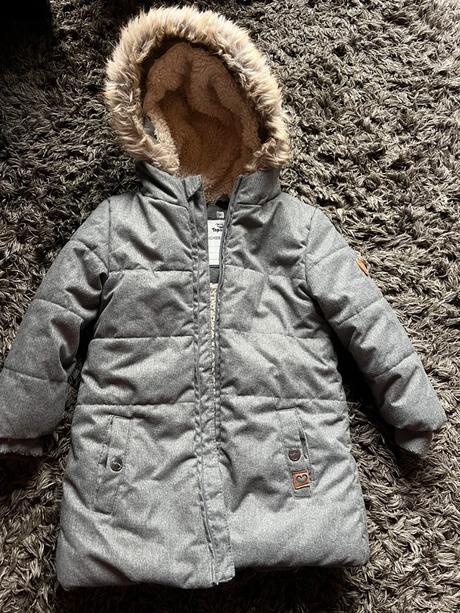 Veľmi teplý kabát, topomini,92