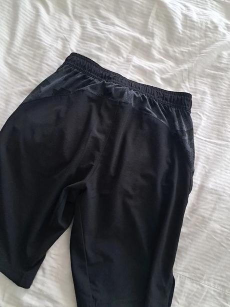 Sortky športové 152-158, decathlon,152