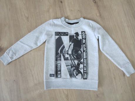 Mikina, chapter young,140