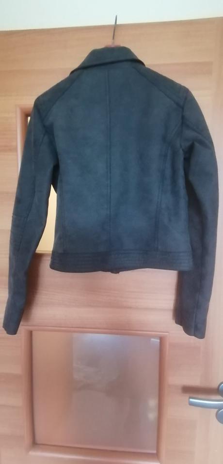 Kozenková bunda, 146