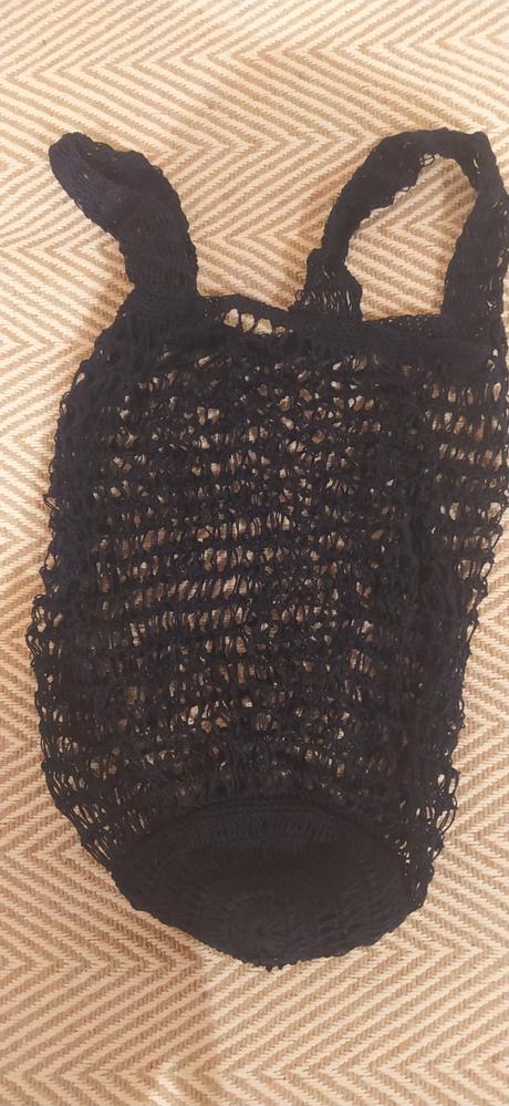 Háčkovaná taštička, 