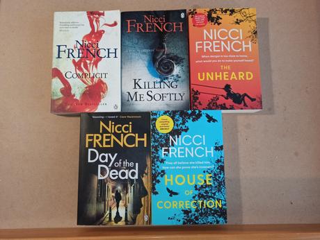 Nicci french v anglictine xs24,