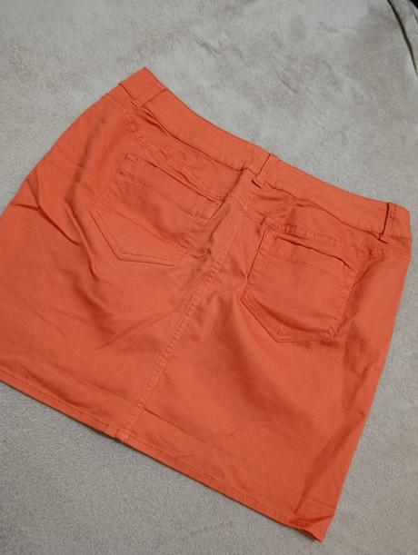 Sukňa, colours of the world,42