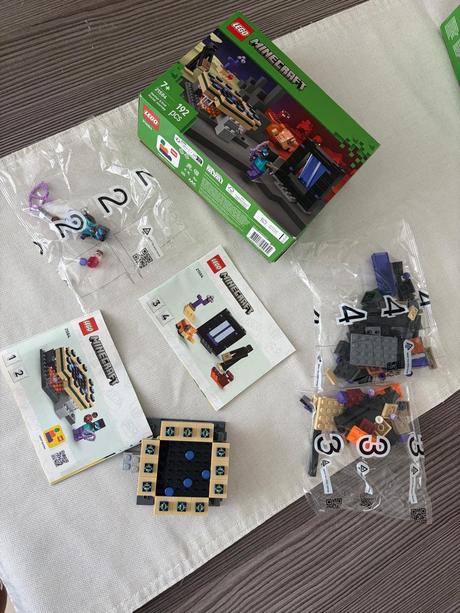 Lego minecraft, 