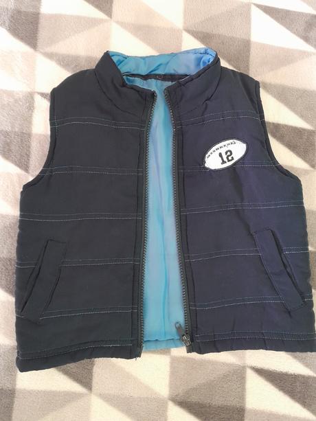 Prechodná vestička značky tots, 92