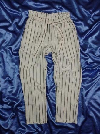 Kvalitné letné nohavice, s