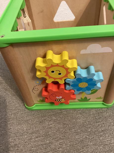 Hračka - labyrint na motoriku,