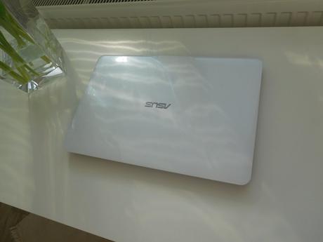 Notebook asus x555l, plne funkčný s nabíjačkou, asus