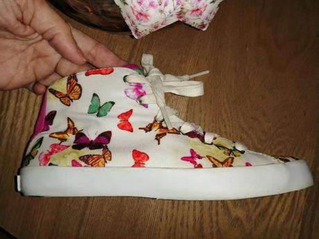 Plátenky guess, guess,31