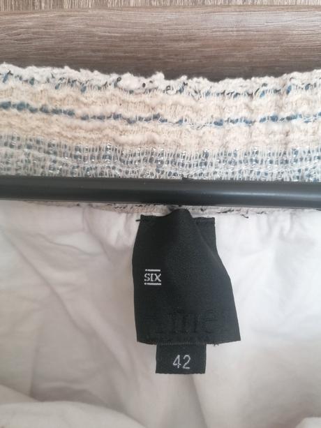 Minisukňa zn. six ames, 42