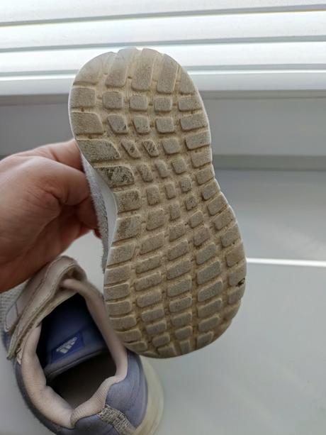 Adidas tenisky, adidas,21