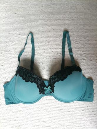 Nová podprsenka s čipkou 95c, bonprix,95c