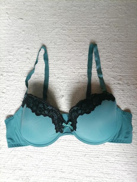 Nová podprsenka s čipkou 95c, bonprix,95c