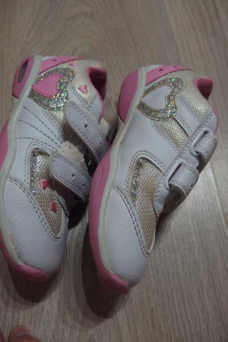 Srdiečko, deichmann,28