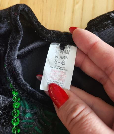 Karnevalové šaty na 5-6 rokov, 