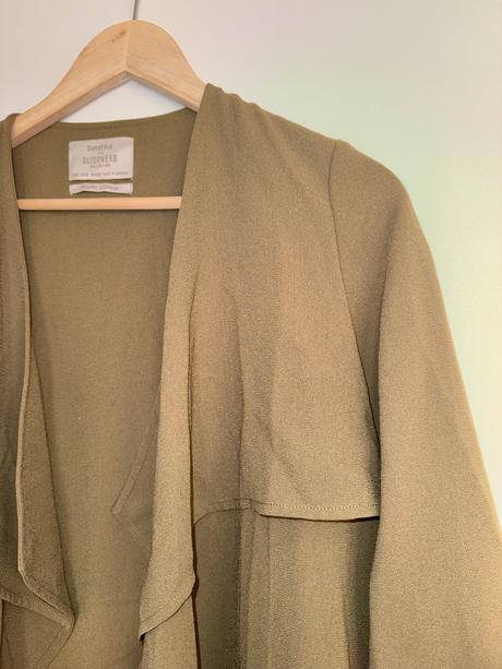 Bershka vesta dlha, bershka,s