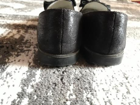 Dievčenské topánky, 31