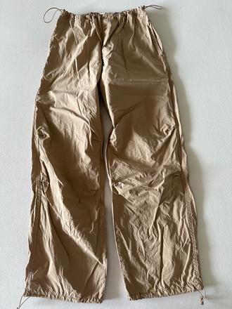 Parachute nohavice, stradivarius,m